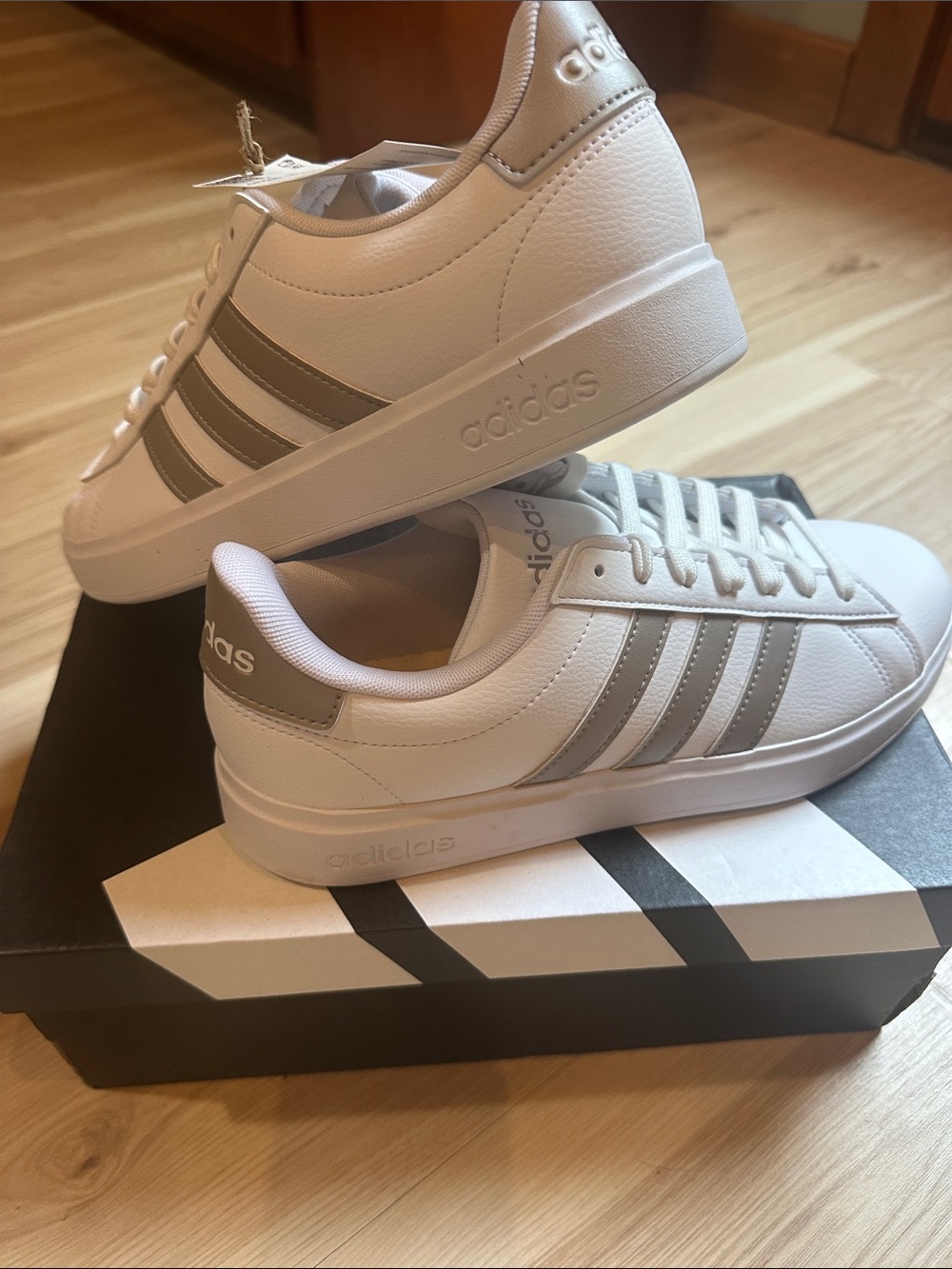 adidas White Sneakers with Gray Stripes